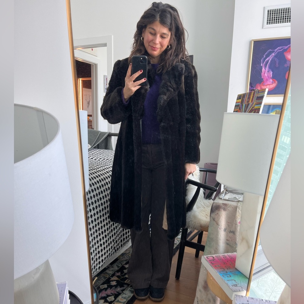 Vintage, Mid-length Mink - Picture 2 of 16